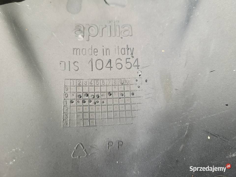 APRILIA SR oslona przod czasza nosek krawat wielkopolskie Piła