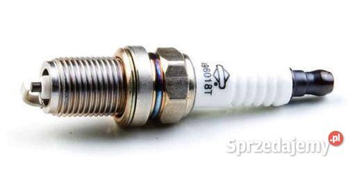 Świeca zapłonowa F6TC 798615 Do maszyn uprawowych Kamionna