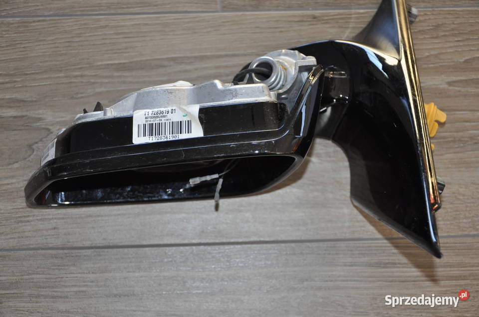 BMW 5 F10 F11 lusterko LEWE F0153401 pomorskie Malbork sprzedam