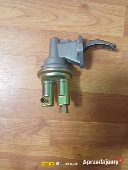 Pompa paliwowa mechaniczna jeep Godziszka