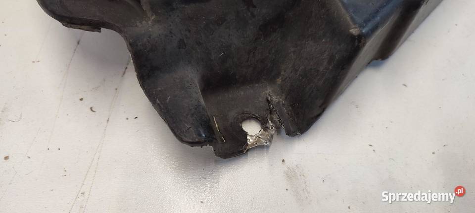 LAND ROVER DISCOVERY 4 OSŁONA SILNIKA KRB000290 osobowe dolnośląskie