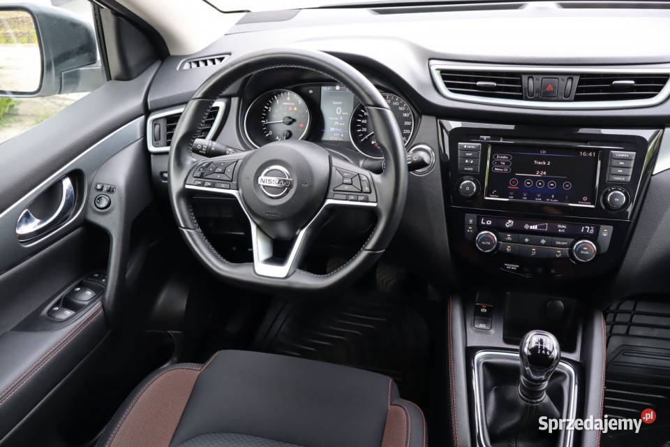Nissan Qashqai 13 DIGT relingi dachowe