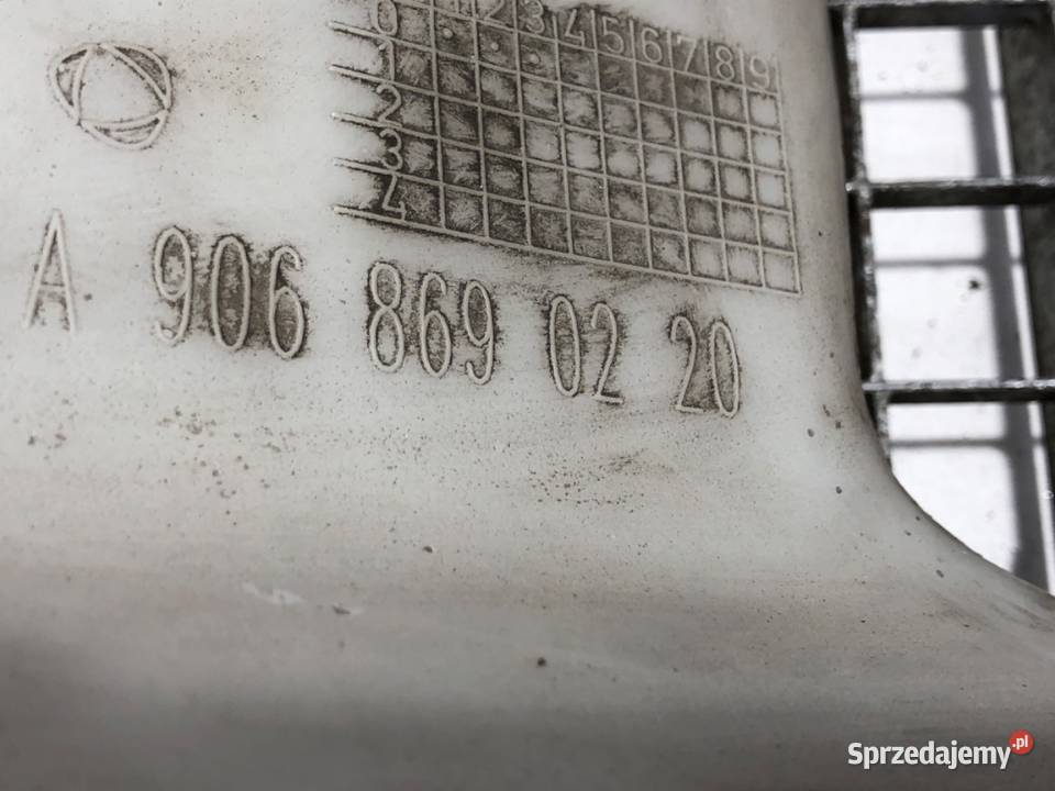 ZBIORNIK SPRYSKIWACZY MERCEDES W906 Bus 21 163