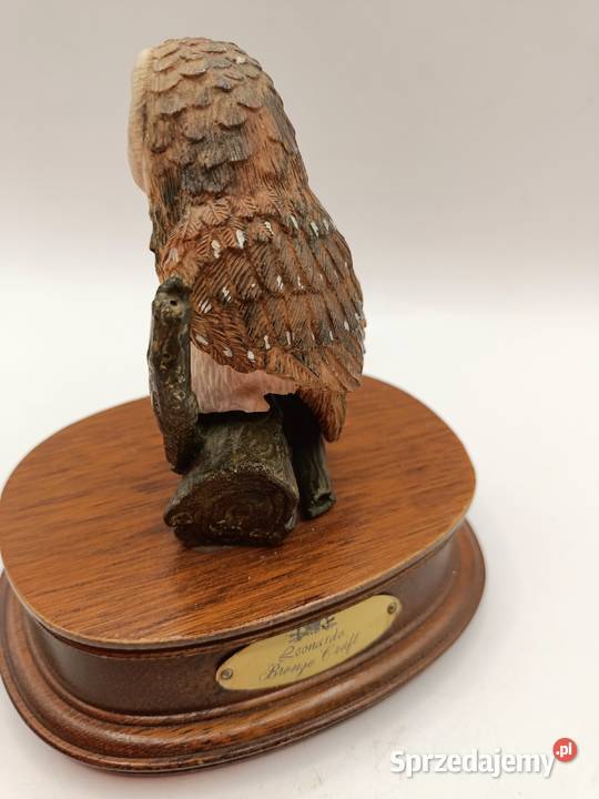 Figurka sowa na drewnianej podstawce ozdoba Zamość sprzedam