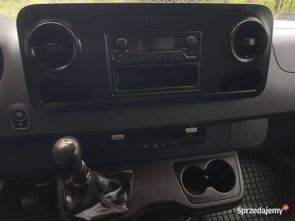 Mercedes Sprinter KONTENER 8EP 412x215x230 KLIMA centralny zamek Poręba