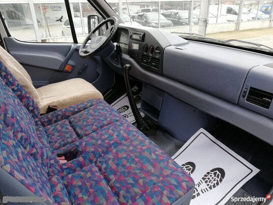 MercedesBenz Sprinter 412 ZadbanyKontener I 582000km Poznań