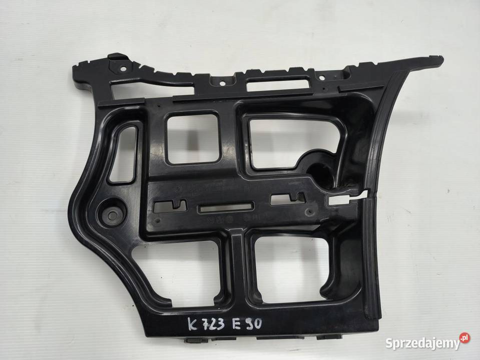 ŚLIZG ZDERZAKA PRAWY TYŁ BMW E90 20B 7058520