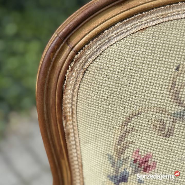 ARTexpert Wygodny reprezentacyjny fotel Ludwik Meble Dobrzany