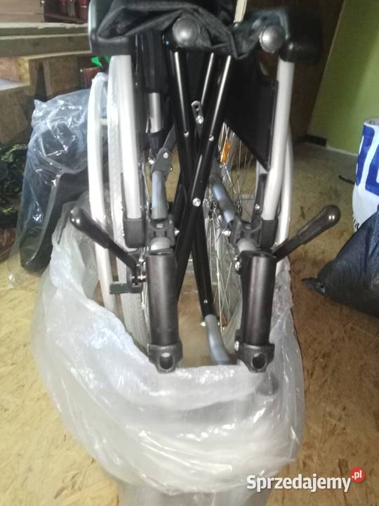 sprzedam wózek inwalidzki nowy Mrocza