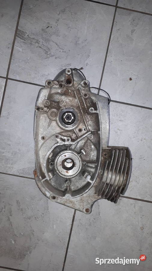 Jawa 250 nie 175 połówki dekiel oprawa lampy Silniki i osprzęt podkarpackie Rzeszów