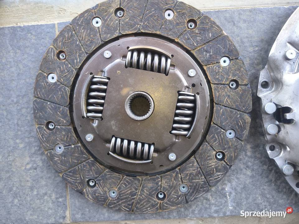 Zestaw sprzęgło G60 koło zamachowe 037105273c Czubrowice