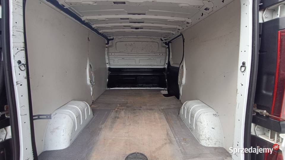 Renault trafic 3 dci L2H1 Long 210 system Start-Stop Łuków