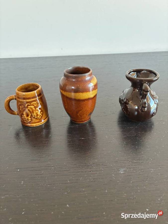 3 dzbanuszki ceramiczne w odcieniach brązu Elbląg