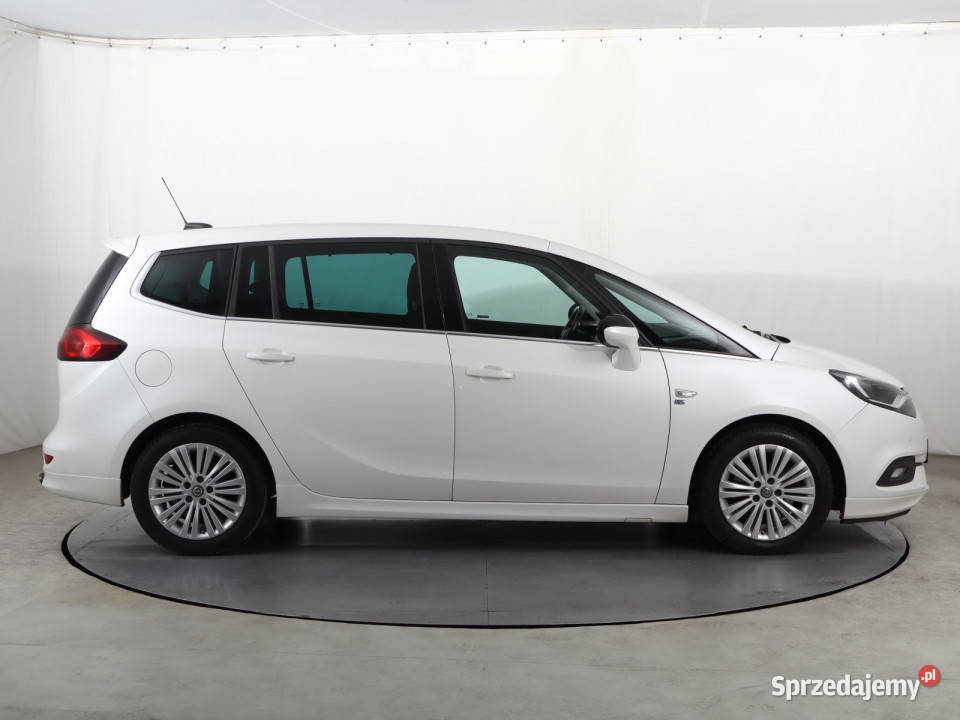 Opel Zafira Tourer 16 Turbo światła przeciwmgielne Katowice