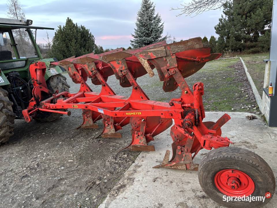 Pług 4 obrotowy Ratoszyn Pierwszy