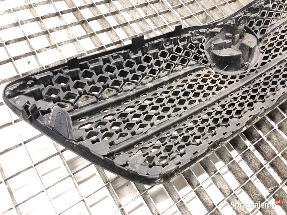 ATRAPA GRILL TOYOTA COROLLA E12 0107 Hatchback osobowe