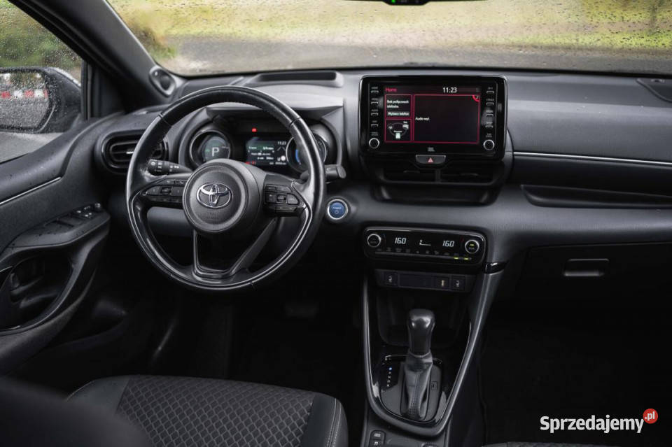 Toyota Yaris 15 VVTi Hybrid Zabrze