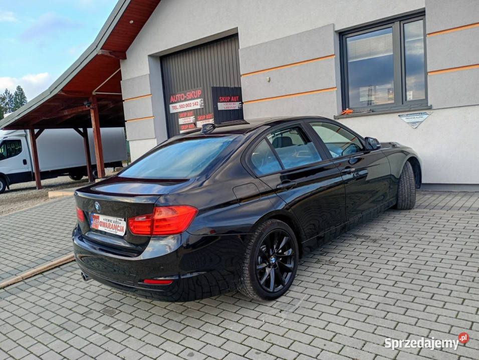 BMW 330 BMW 330D xDrive ładny stan 4x4 sedan F30 system Start-Stop Chełm Śląski