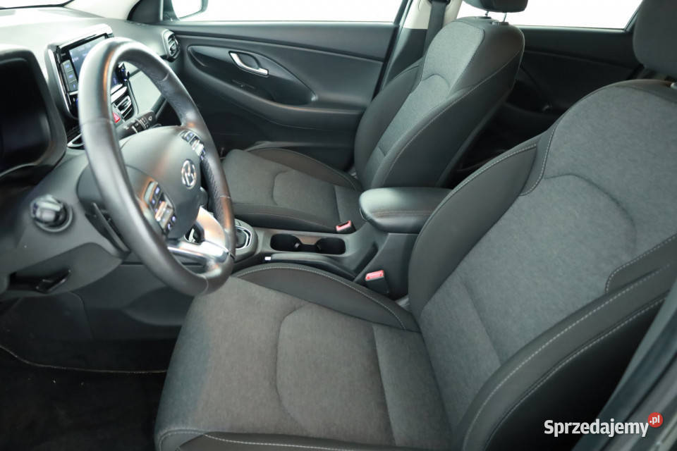 Hyundai i30 Fastback 15 TGDI MHEV radio Piaseczno