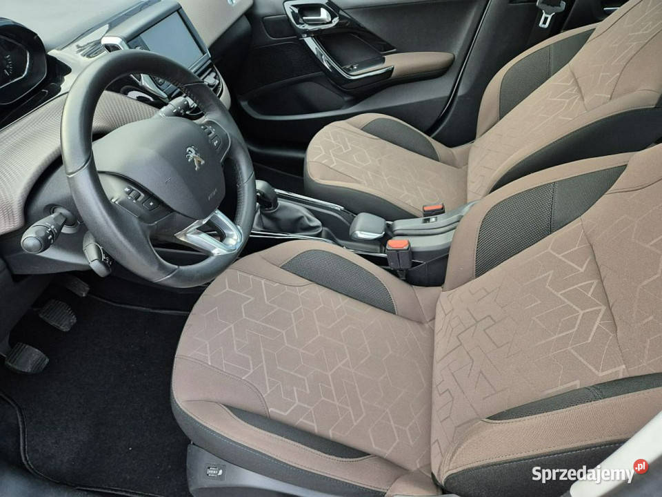 Peugeot 2008 GWARANCJA 12 benzyna serwisowany szyberdach
