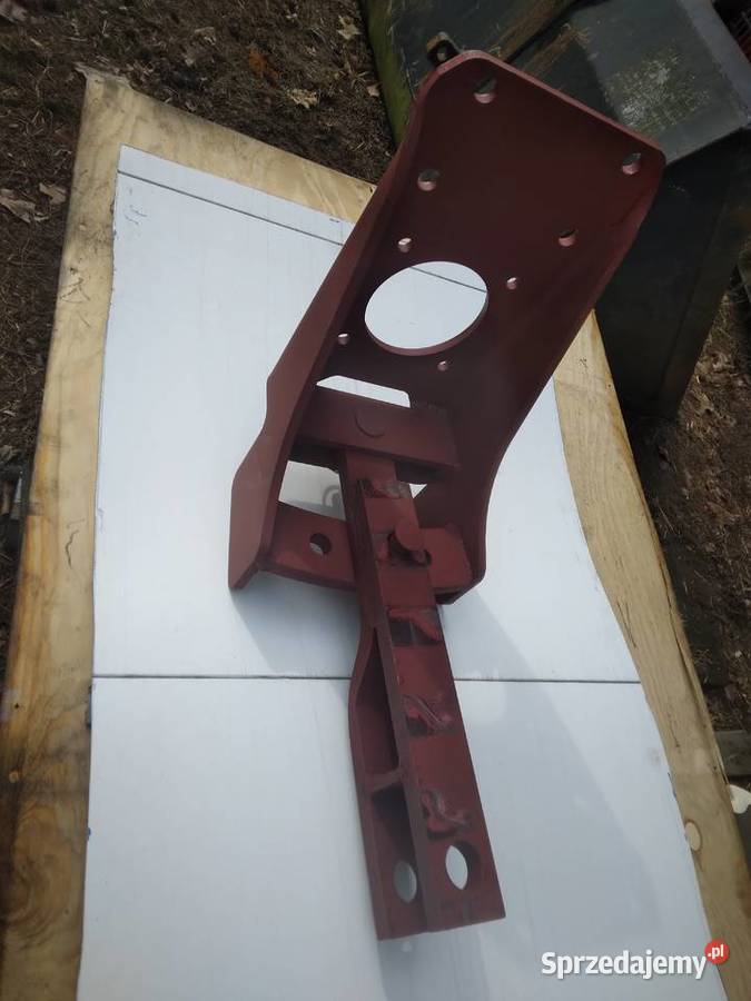 Zaczep dolni polowy ursus C328 C325 888122326 Do ciągników Gwizdów