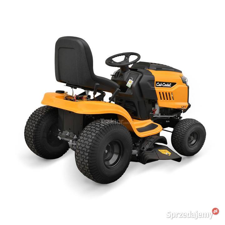 Cub Cadet LT1 NS92 Traktorki Tajęcina