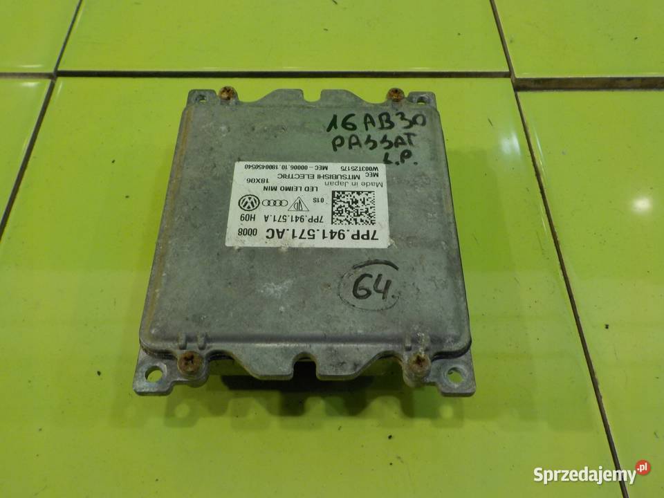 VW PASSAT B8 19r 15 przetwornica modul lampy led Suków