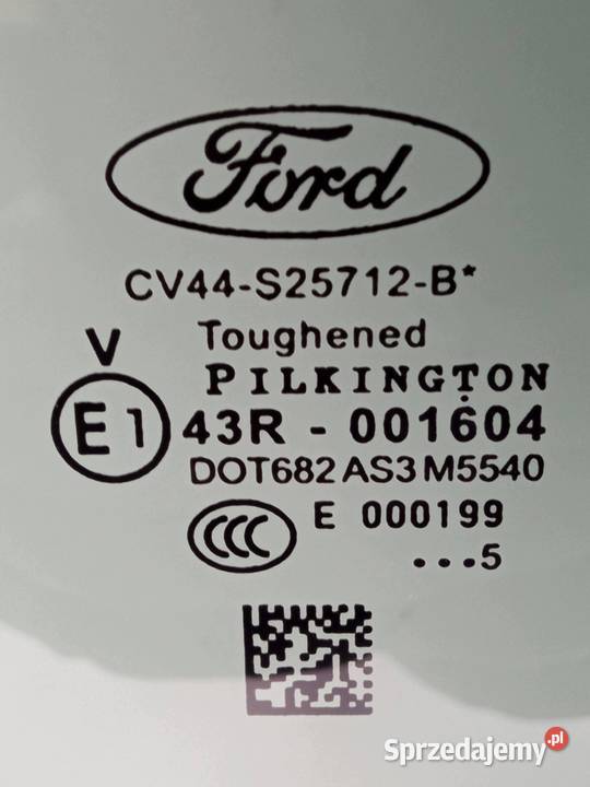 SZYBA DRZWI PRAWY TYŁ Ford Kuga II 2012