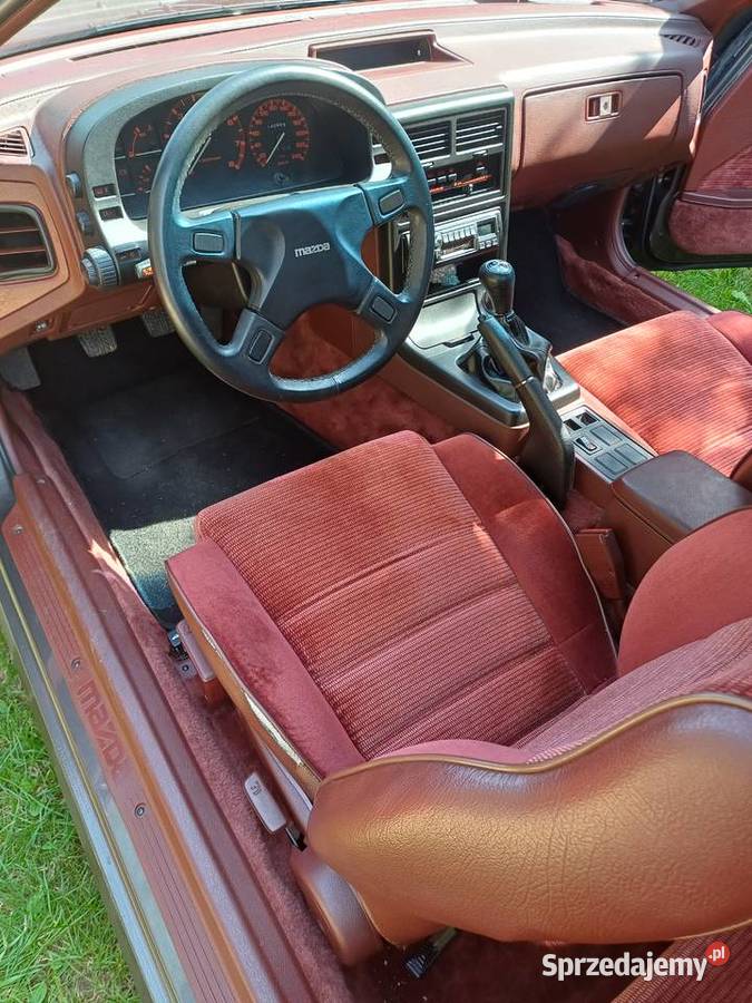 Sprzedam wzorowego klasyka jakim jest Mazda RX7 nieuszkodzony warmińsko-mazurskie Elbląg