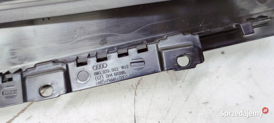 NAKŁADKA OSŁONA SŁUPKA AUDI A4 B9 P T 8W0839902 Listwy i nakładki śląskie Przystajń