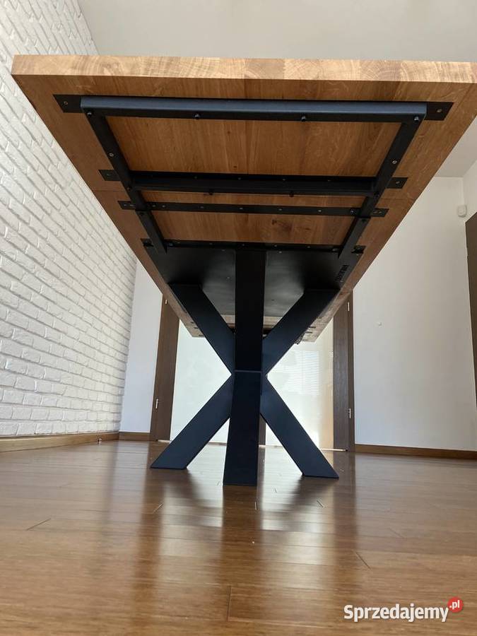 Stół z drewnianym blatem z dostawkami stylu loft Końskie