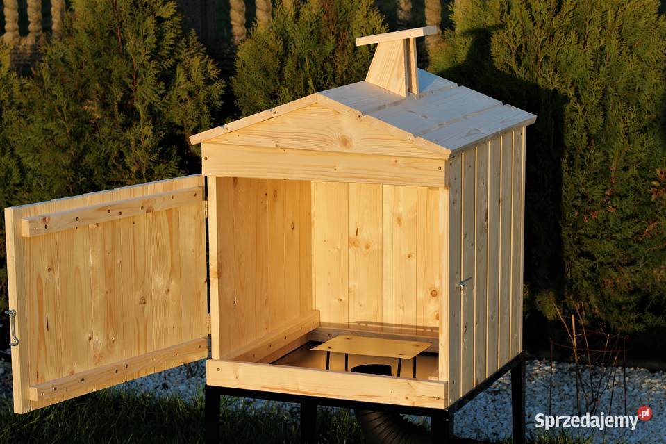 Wędzarka ogrodowa wędzarnia drewniana wędzok