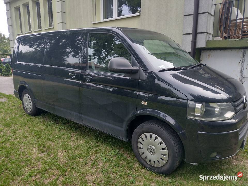 Sprzedaż volwagen T 5 długi drzwi boczne LIP podgrzewane fotele sprzedam