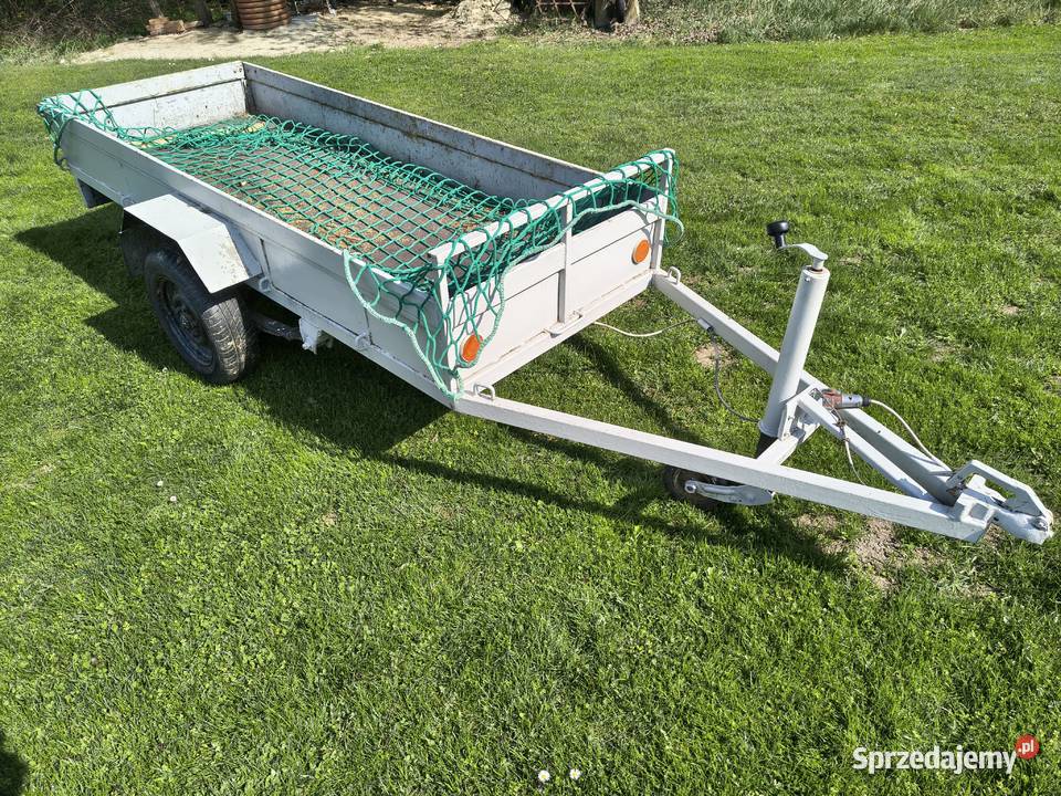 Przyczepka samochodowa zarejestrowana i towarowe Do samochodów osobowych Łańcut sprzedam