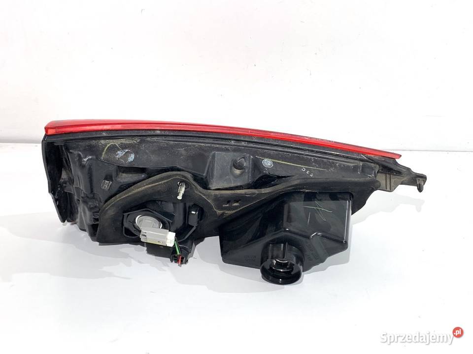 LAMPA TYŁ PRAWA WEWNĘTRZNA NISSAN QASHQAI J11 sprzedam