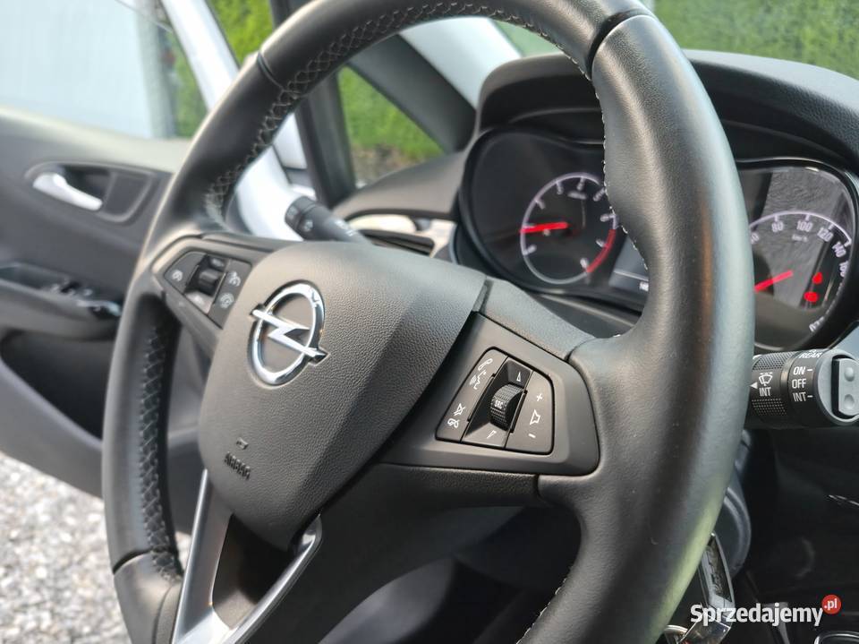 Opel Corsa 14 Turbo benzyna 101 biały Ostrowiec Świętokrzyski