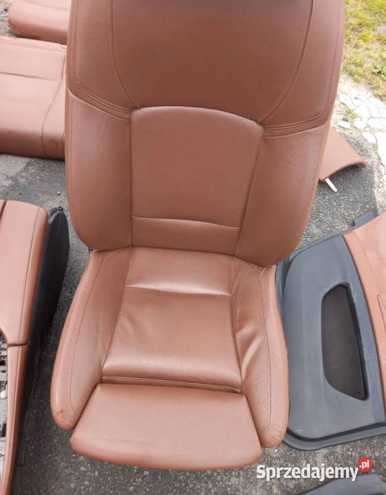 Komplet foteli fotele wnętrze komforty BMW F11 Łódź