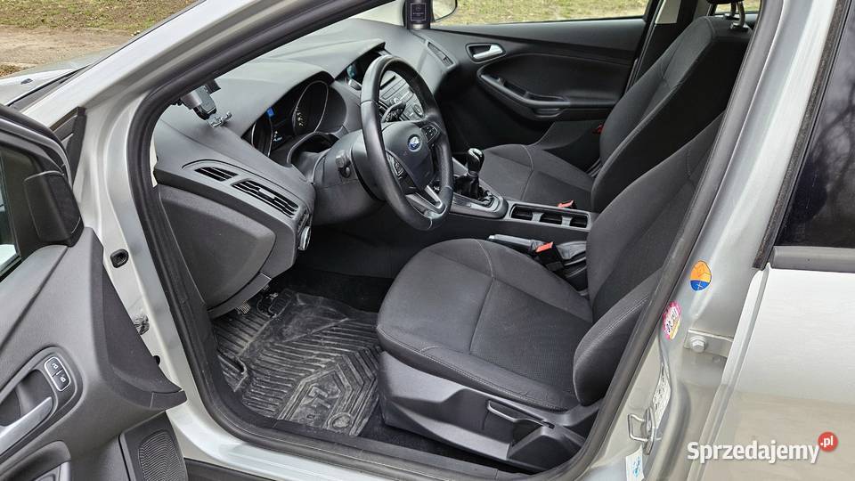 Ford Focus 2016r 16 benzyna 125 salonowy manualna dolnośląskie Wrocław