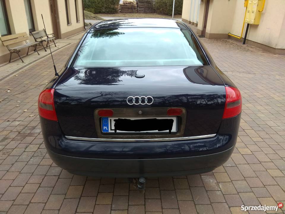 Audi A6 C5 24 V6 benzyna 1999 pierwszy benzyna