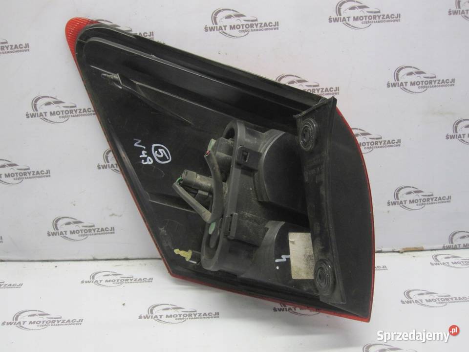 NISSAN QASHQAI I J10 07r lampa prawa tył Kielce