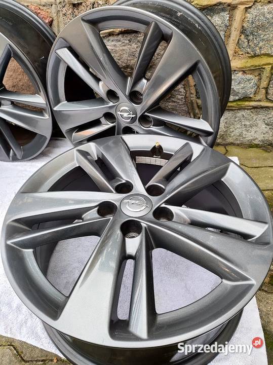Felgi GM Opel 17 ET42 J7 5x108 czarne aluminiowe