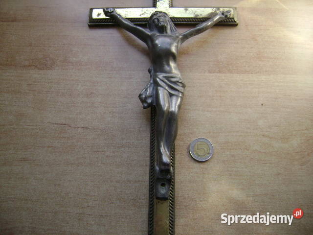 Starocie z PRL Dewocjonalia Krzyż metalowy z Gdynia
