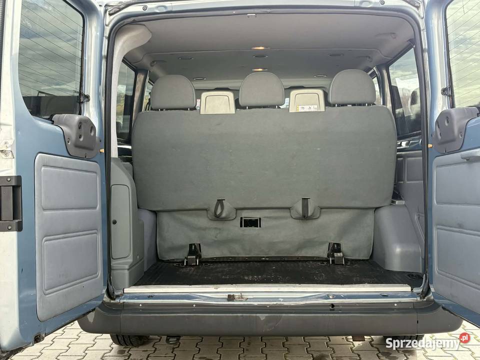 Wynajem busa 9 osobowego Łowicz