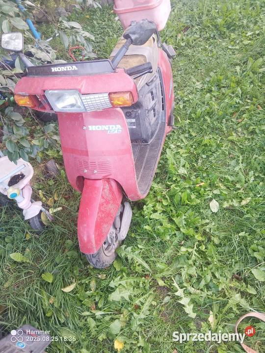 Skuter honda lead 86r Koło