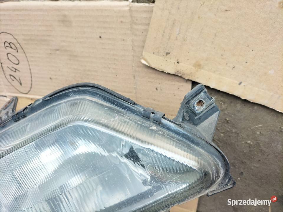 PEŻOT PEUGEOT 306 XN LAMPA PRZÓD PRZEDNIA PRAWA osobowe Lampy przednie Kamień-Kolonia