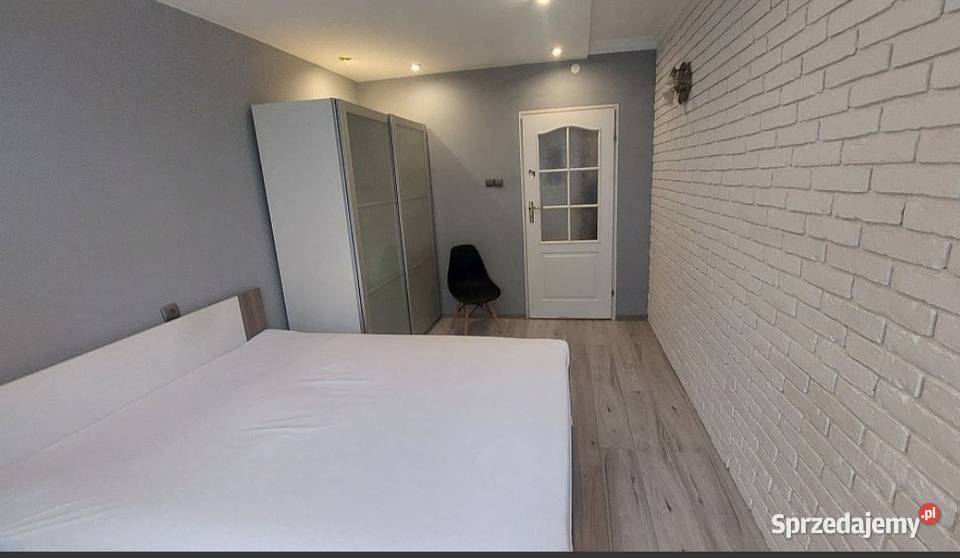 Piotrkowska dwa pokoje 52m2 centralne ogrzewanie