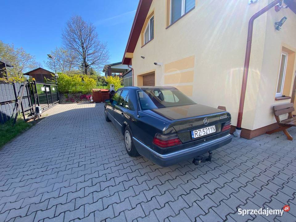 Mercedes Benz w124 20 benzyna Klasa E Rzeszów