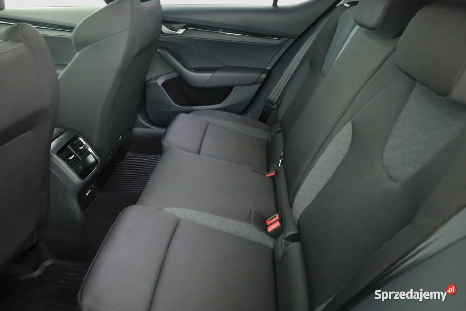 Skoda Octavia 15 TSI Hatchback mazowieckie