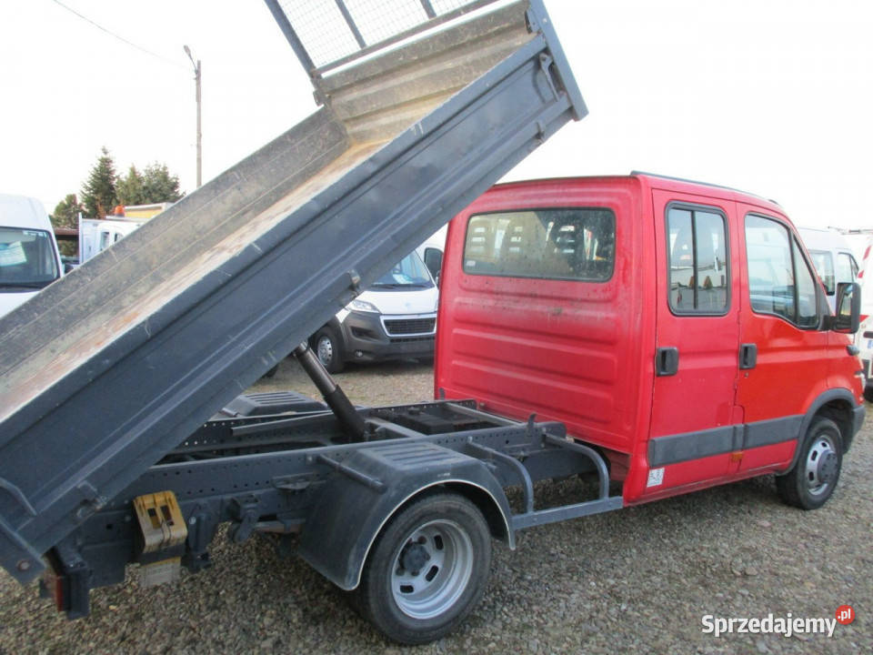 Iveco Daily 35C12 23 HPI 120 brygadówka 7 osób podkarpackie