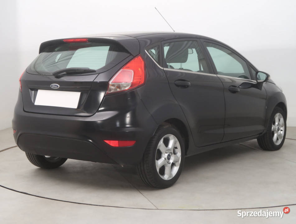 Ford Fiesta 125 16V Rok produkcji 2015 Bielany Wrocławskie